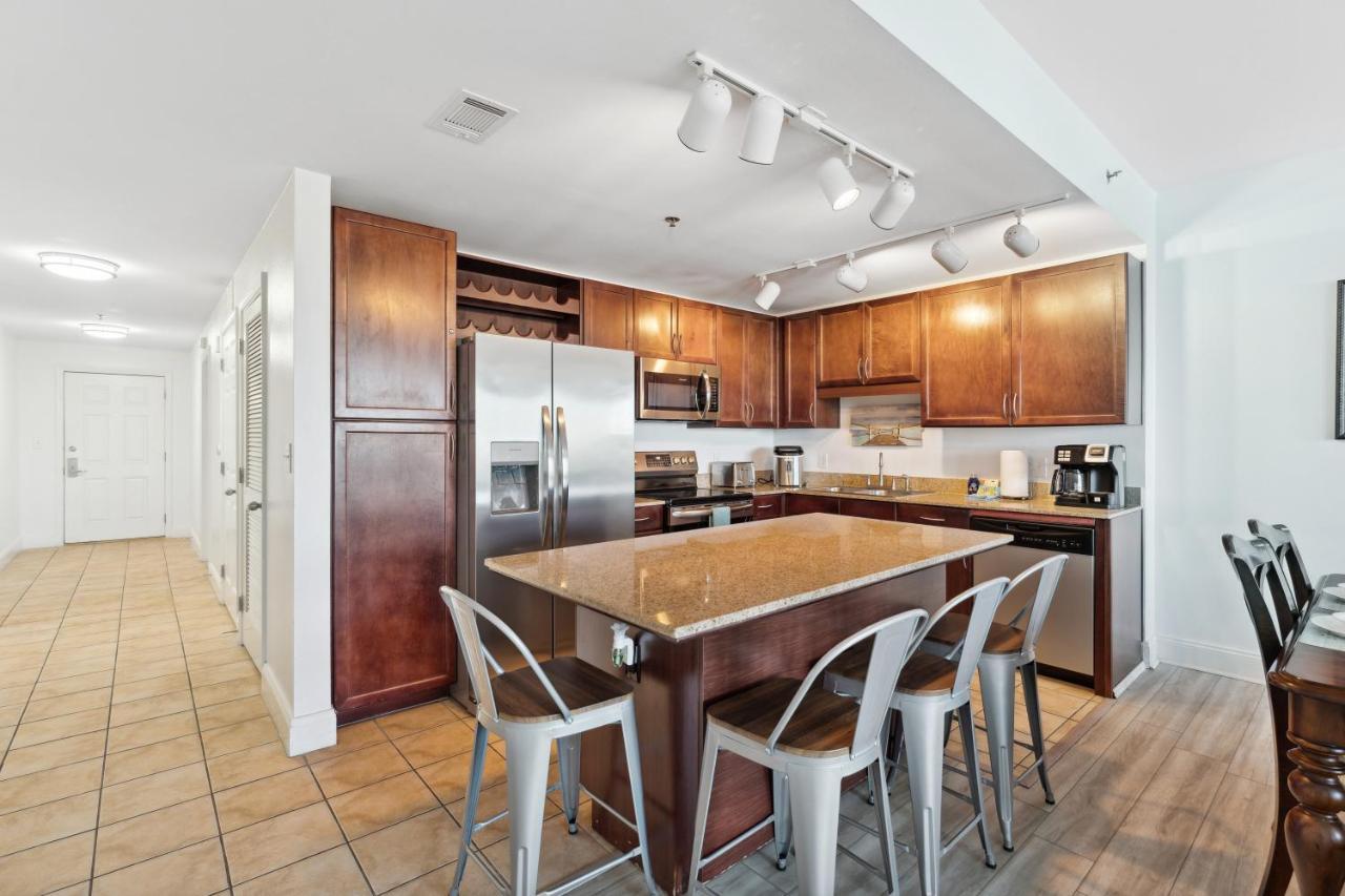 Apartment Remodeled 3bd Bunks! Floor Family Resort! 5 Pools! By Dolce Getaways Pcb