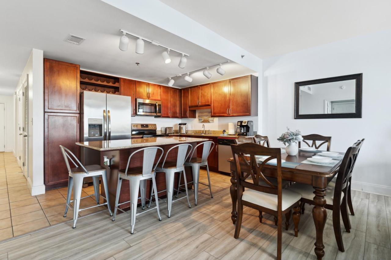 Remodeled 3bd Bunks! Floor Family Resort! 5 Pools! By Dolce Getaways Pcb Apartment *