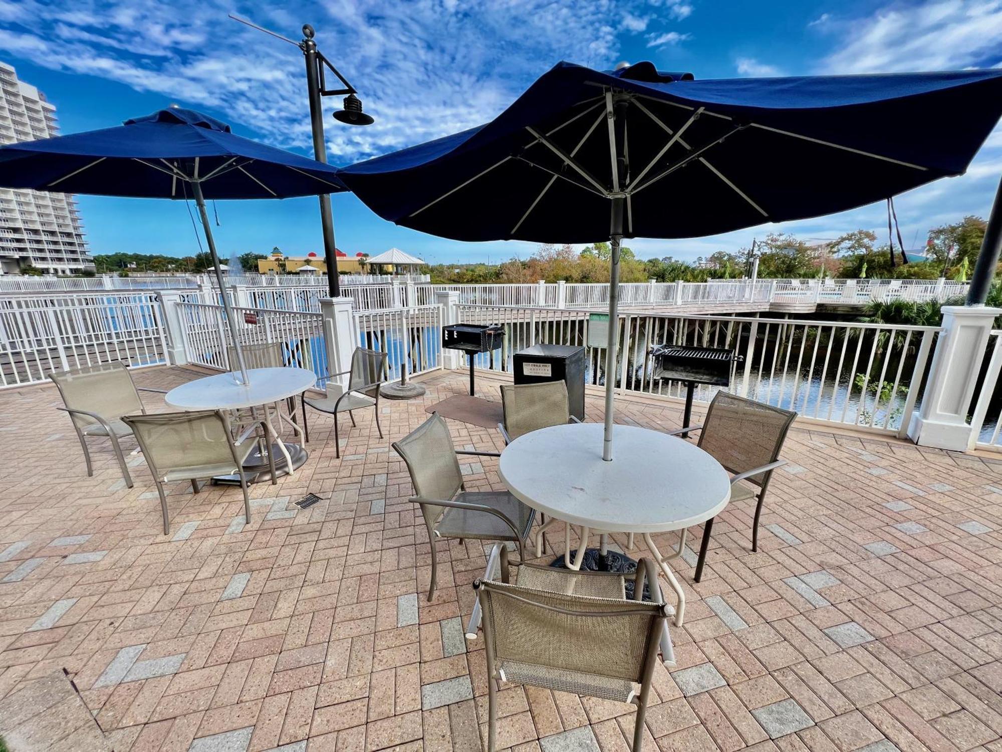 Apartment Remodeled 3bd Bunks! Floor Family Resort! 5 Pools! By Dolce Getaways Pcb *