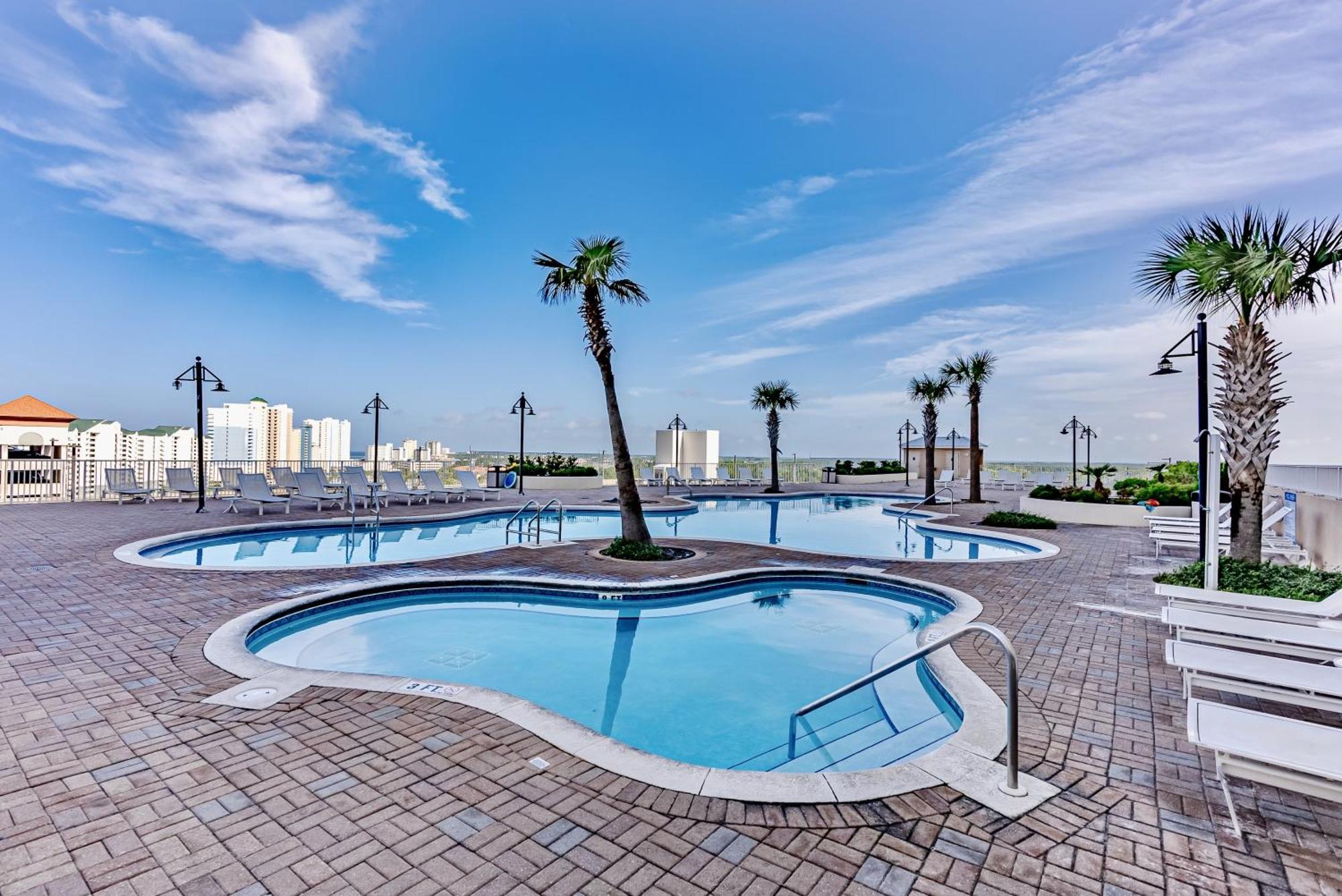 Remodeled 3bd Bunks! Floor Family Resort! 5 Pools! By Dolce Getaways Pcb Apartment *