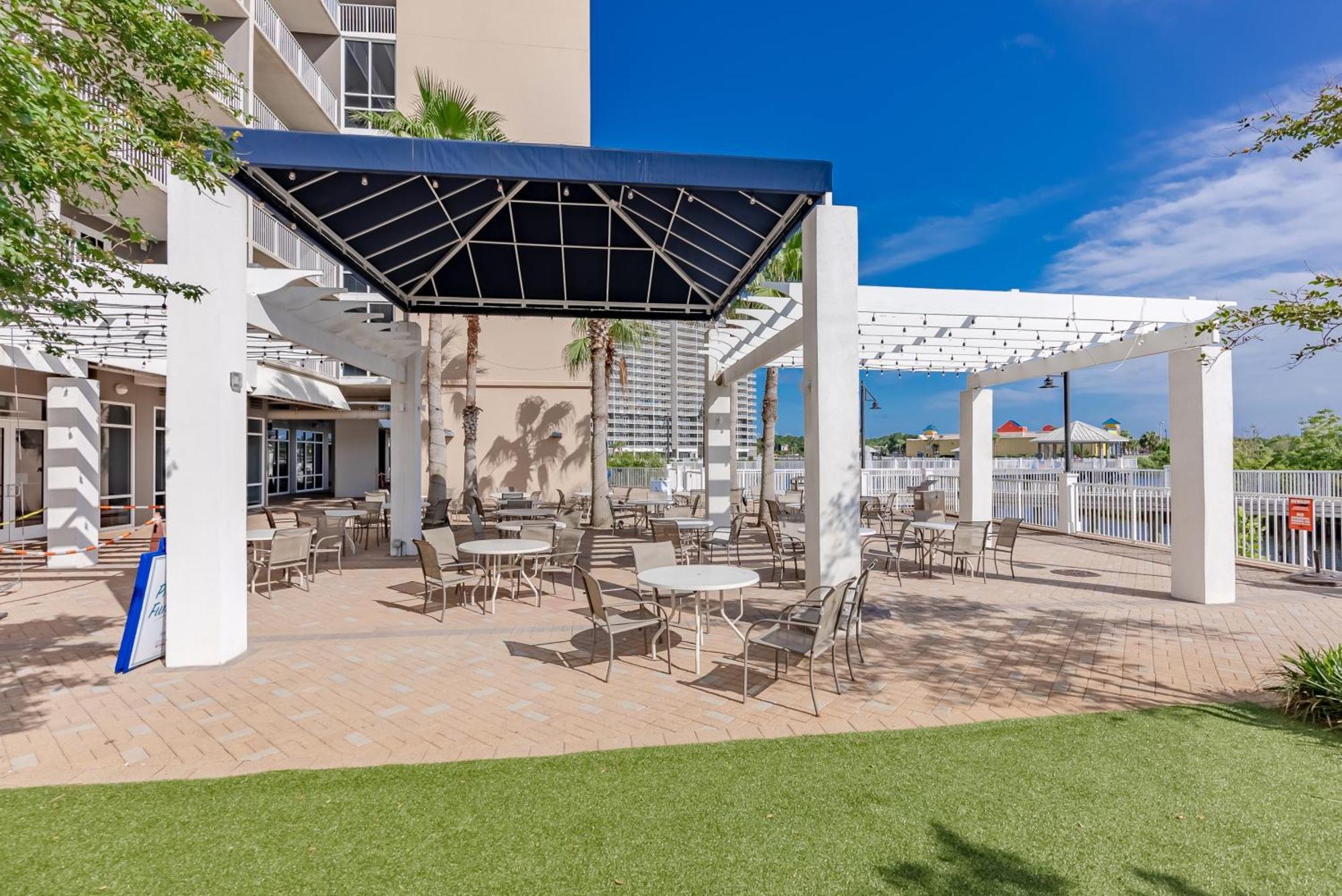 Remodeled 3bd Bunks! Floor Family Resort! 5 Pools! By Dolce Getaways Pcb Apartment *