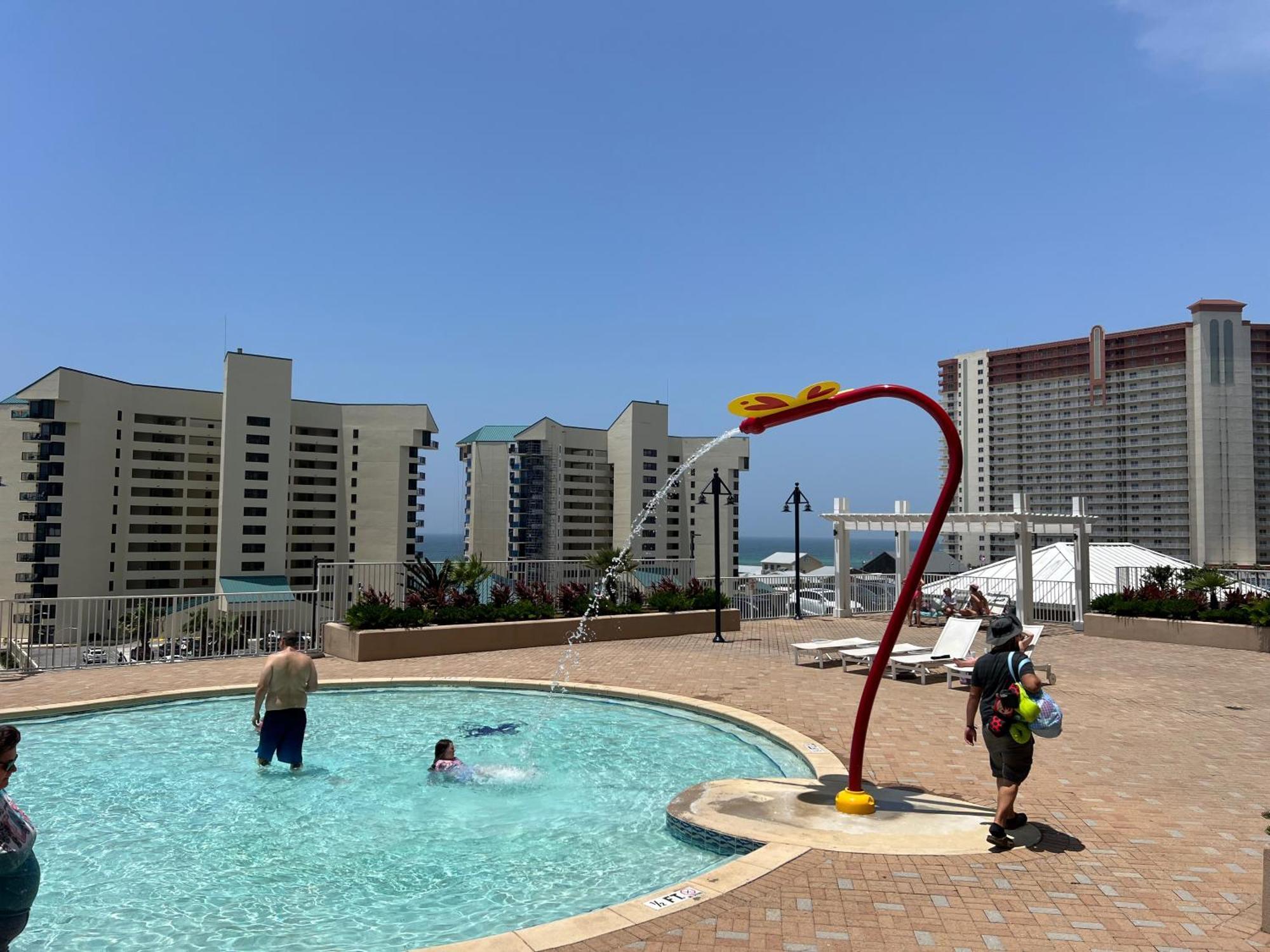 Apartment Remodeled 3bd Bunks! Floor Family Resort! 5 Pools! By Dolce Getaways Pcb